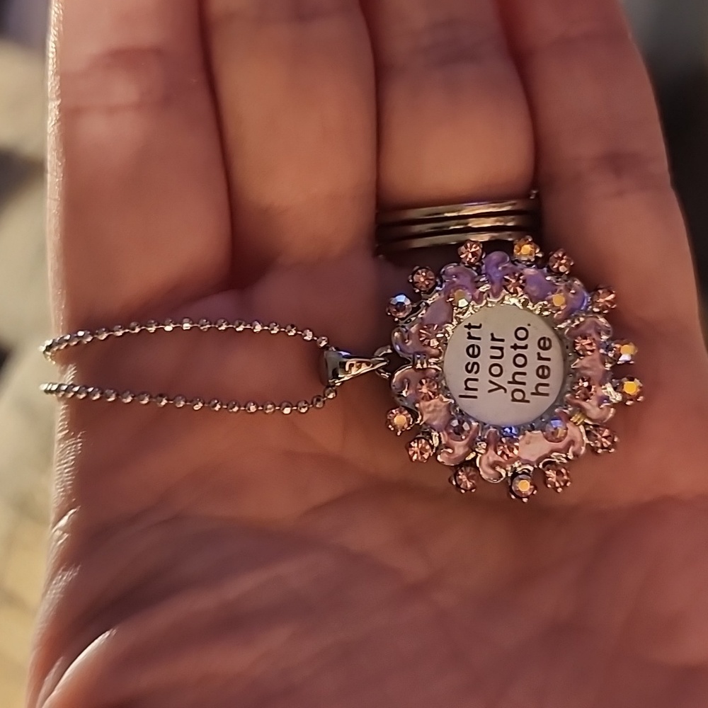 Photo Necklace Cookie Lee
